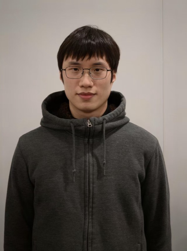 杨颖文